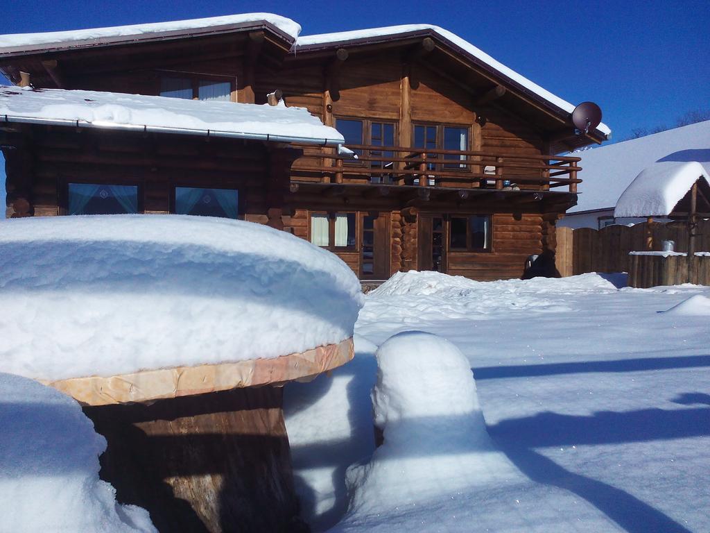 Casa Muntelui - Sambata Vendégház Sîmbăta de Sus Kültér fotó