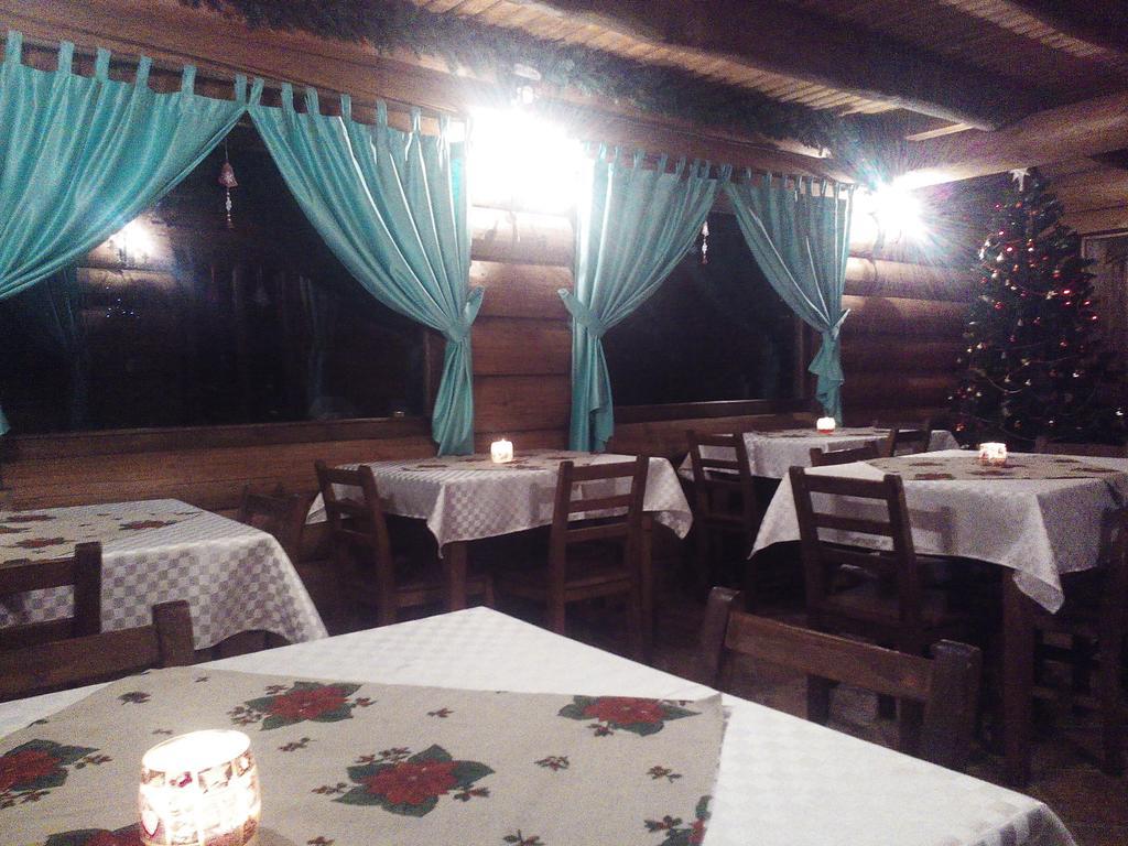 Casa Muntelui - Sambata Vendégház Sîmbăta de Sus Kültér fotó