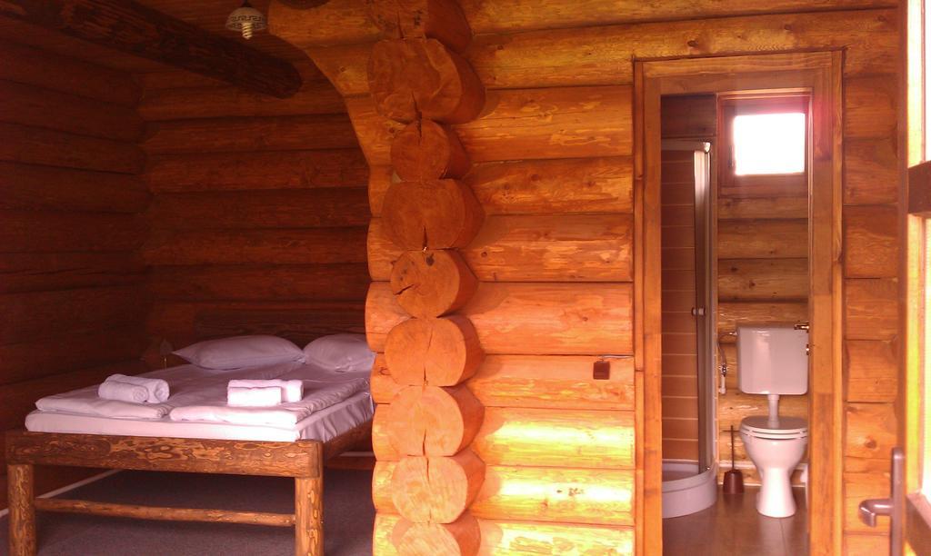Casa Muntelui - Sambata Vendégház Sîmbăta de Sus Szoba fotó