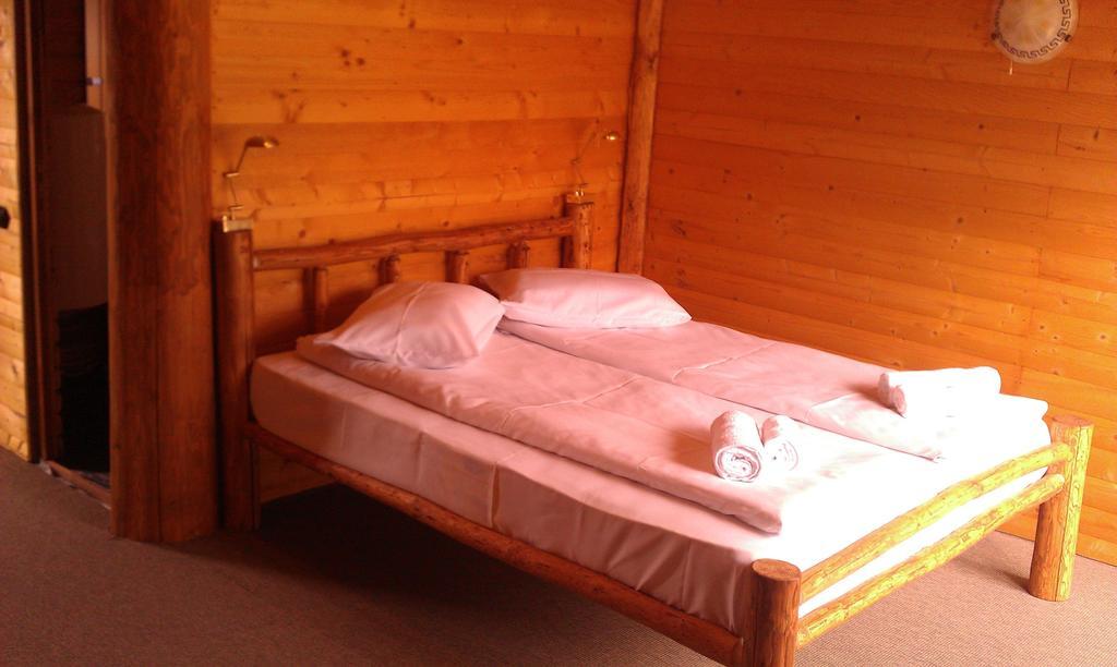Casa Muntelui - Sambata Vendégház Sîmbăta de Sus Szoba fotó