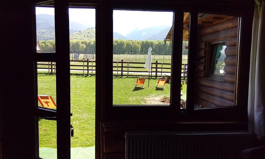 Casa Muntelui - Sambata Vendégház Sîmbăta de Sus Szoba fotó