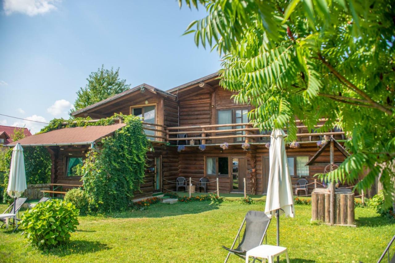 Casa Muntelui - Sambata Vendégház Sîmbăta de Sus Kültér fotó